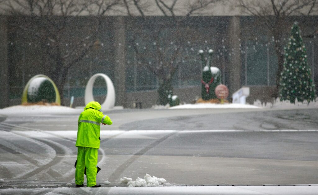 Hire Waste Cleaner Expert in Bethesda