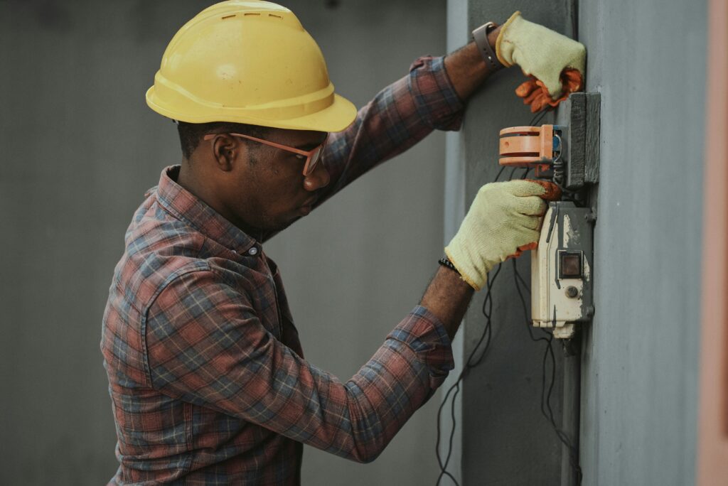 Hire Building Maintenance in Accident Town