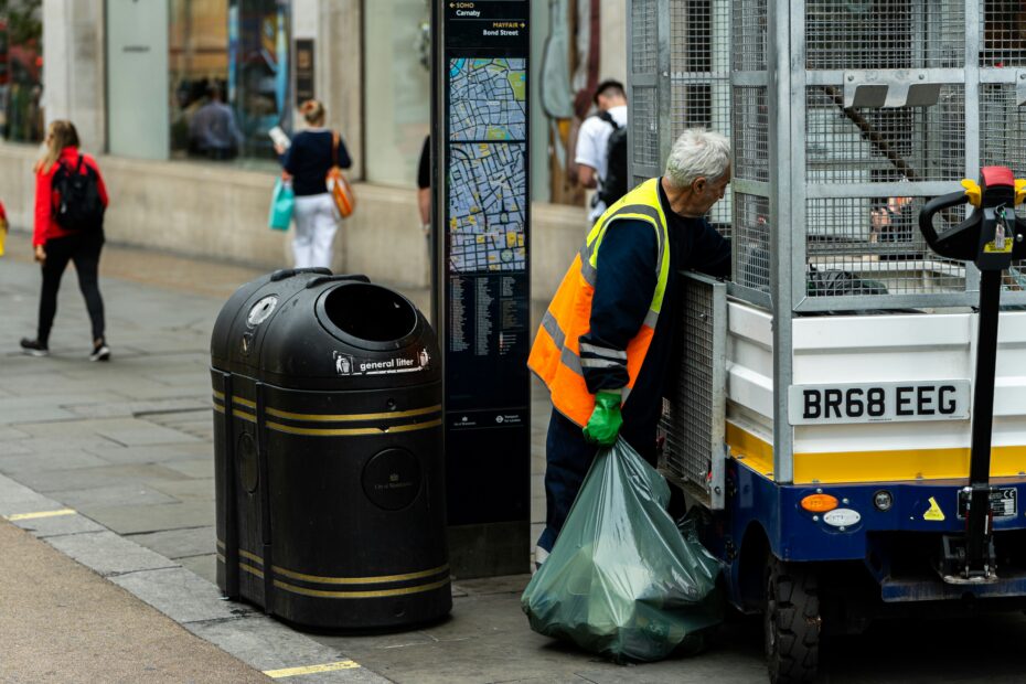 Hire Waste Management in Dundalk