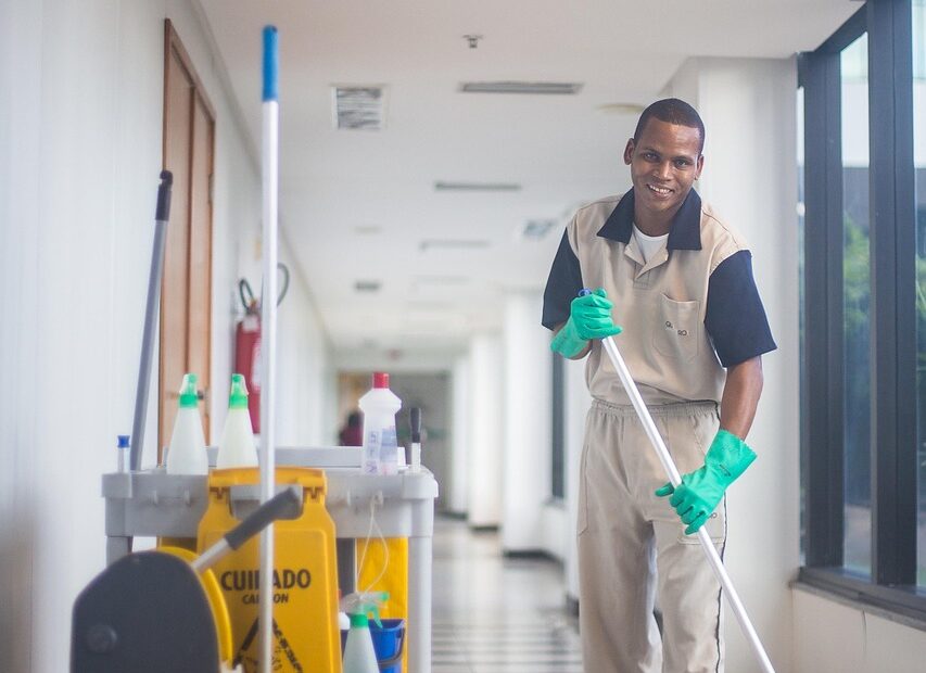 Hire cleaner in Landover