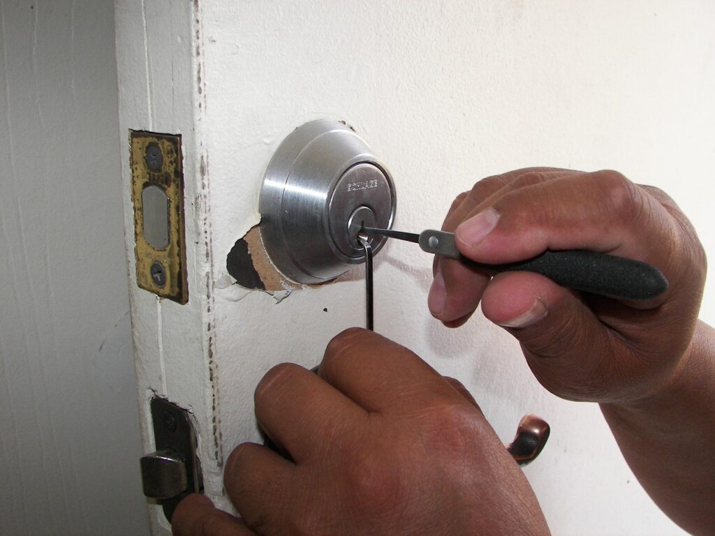 Hire Locksmith in Aspen Hill