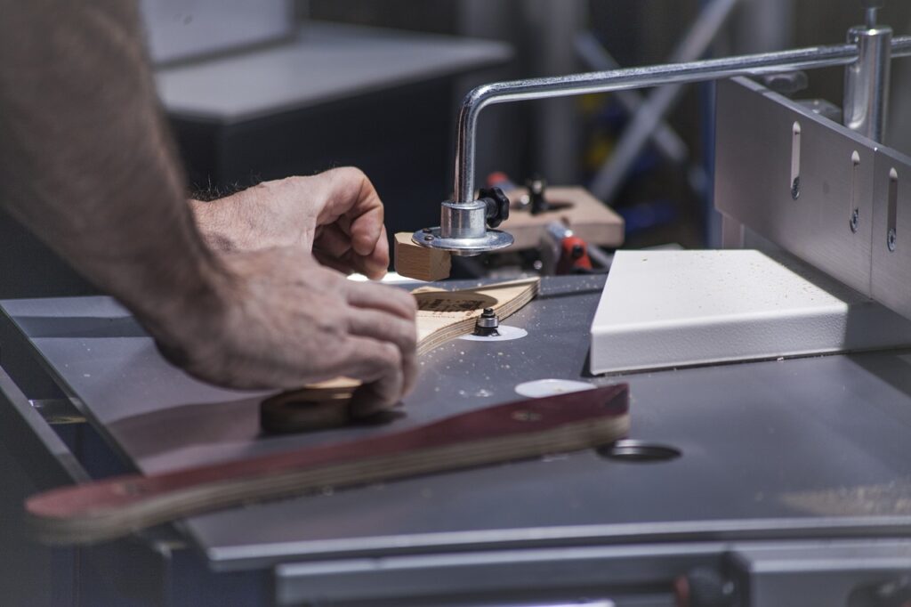 Hire building maintenance in Eldersburg