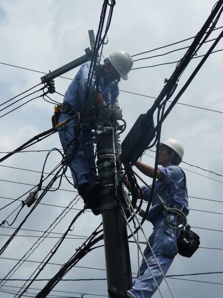 Hire Electrician in Joppatowne