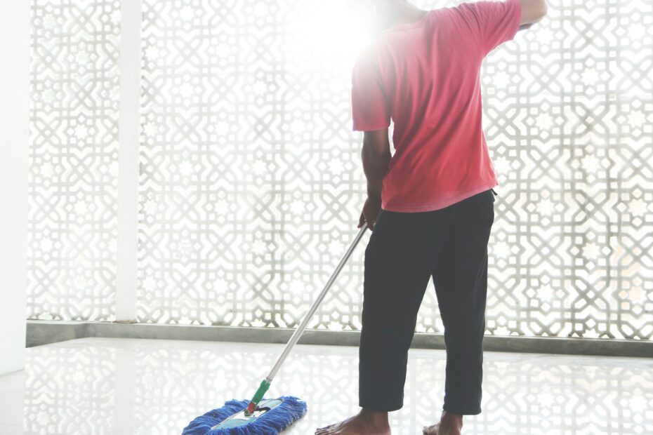 Hire Cleaning Services in Accokeek