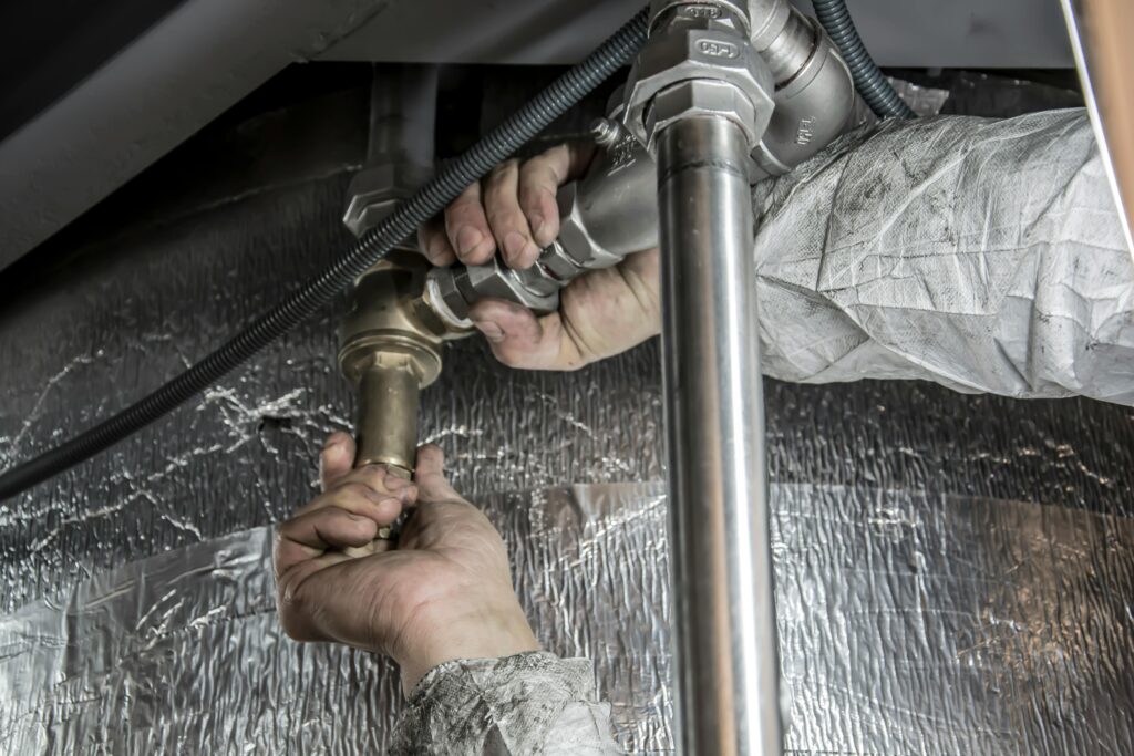 Hire Plumber in Glenn Dale