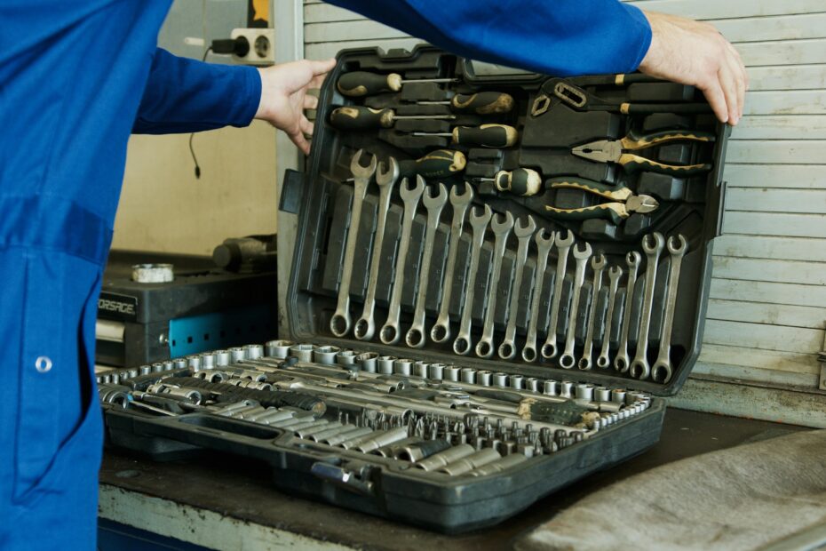 Hire Building Maintenance in New Carrollton