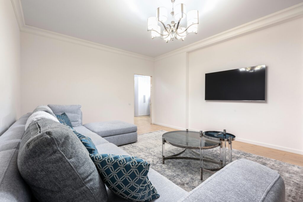 Hire TV Mount in Mitchellville