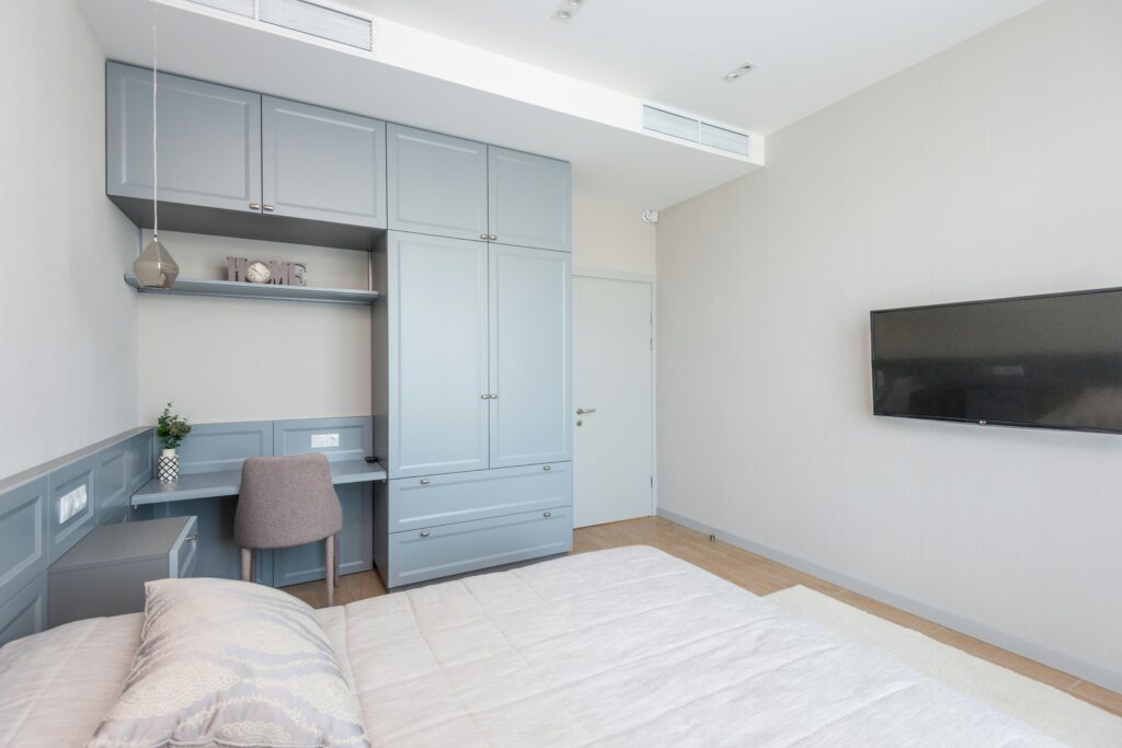 Hire TV Mount in Mitchellville