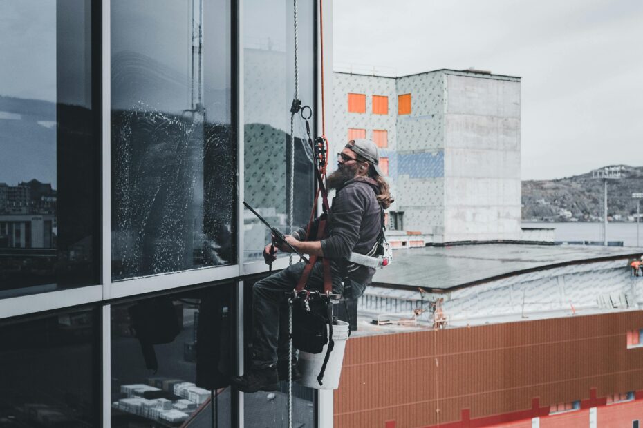 Hire Building Maintenance in Kemp Mill