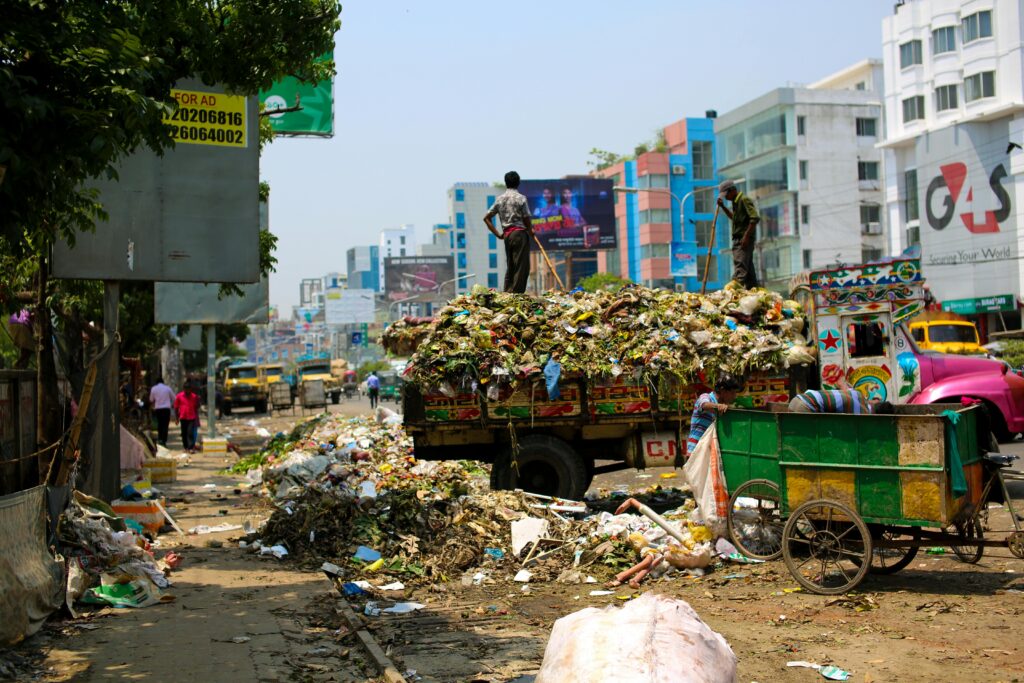 Hire Waste Management in Oxon Hill