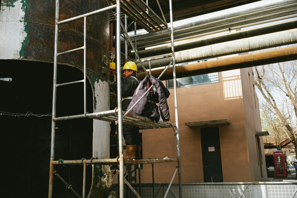 Hire Building Maintenance in Walker Mill
